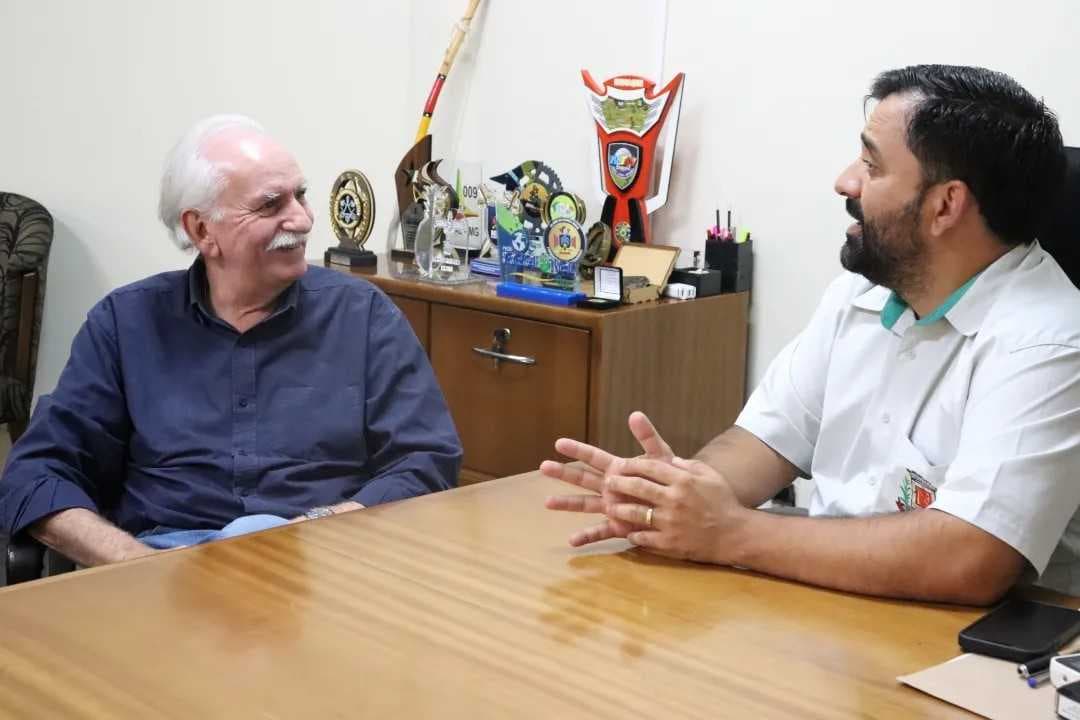 Prefeito Bruno conquista dois médicos renomados e experientes para atender no Frei Gabriel