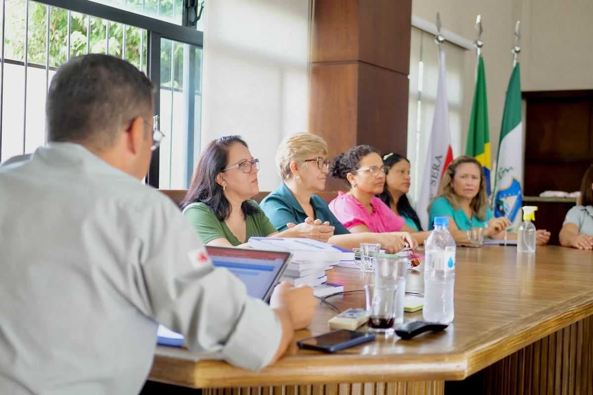 Prefeito mostra os avanços na Educação e investimentos nas comunidade de Itapagipe