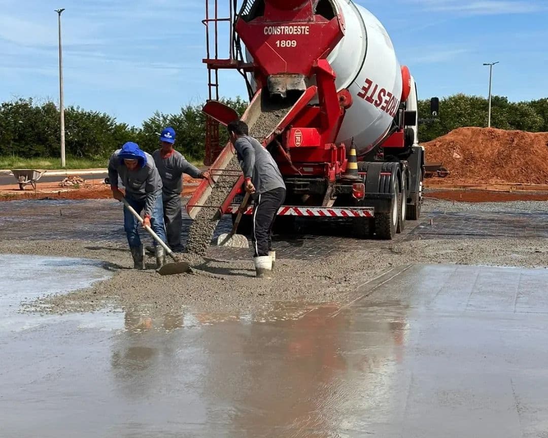 Prefeitura inicia obra para a construção de quadra poliesportiva no Waldemar Marchi