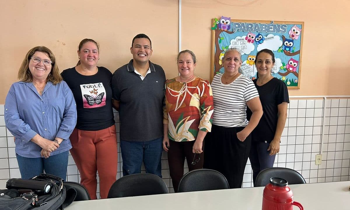 Alunos da Escola João Alves de Paiva participaram de palestra sobre a ÁGUA