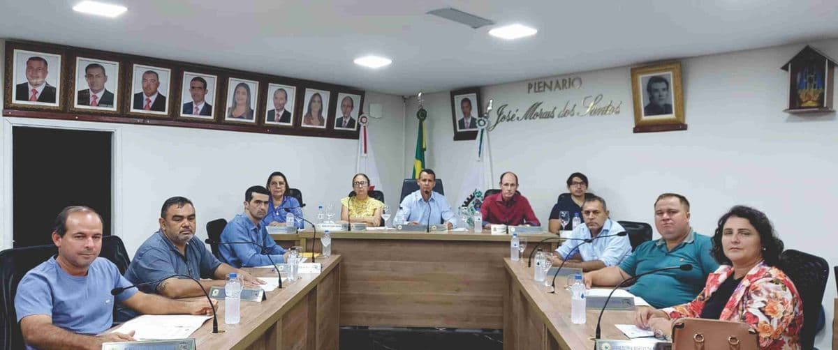 Vereadores cobram o funcionamento do Aparelho de Raio-X, da Casa de Saúde