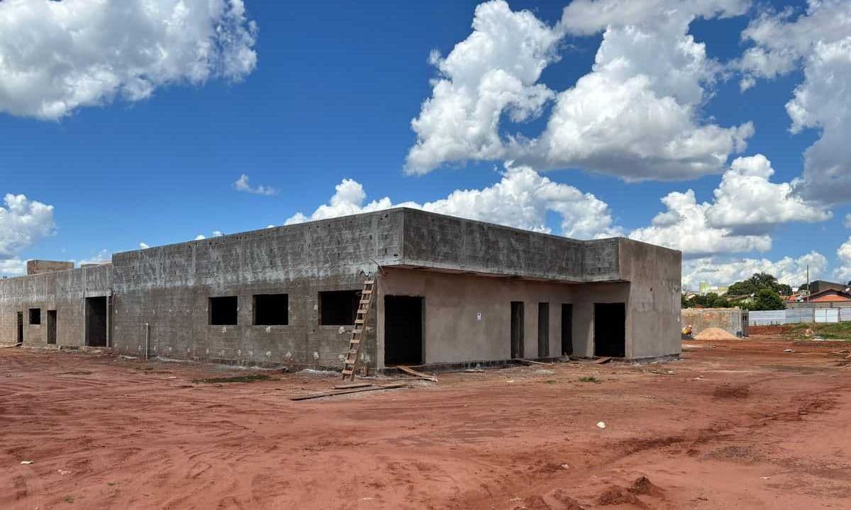 Obras do novo Hospital Municipal do Prata avançam para concluir fase de estruturação