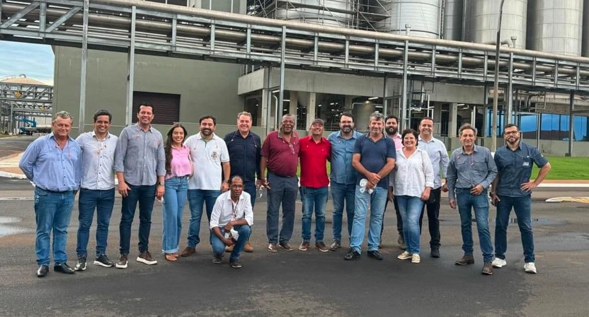 Prefeito Bruno e comitiva visitam complexo industrial da Cervejaria Cidade Imperial