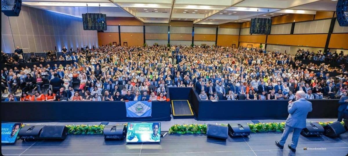 Educação de Frutal e Fronteira também são reconhecidos em Brasília
