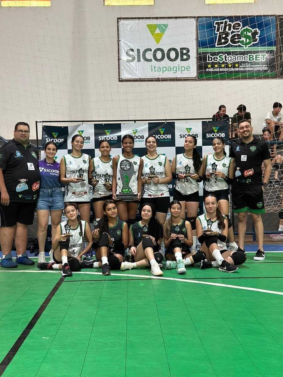 Itapagipe é Campeã nas Categorias Sub-14 e Sub-17 Feminino da 1ª Copa Regional de Voleibol Itapagipe/SICOOB 2025