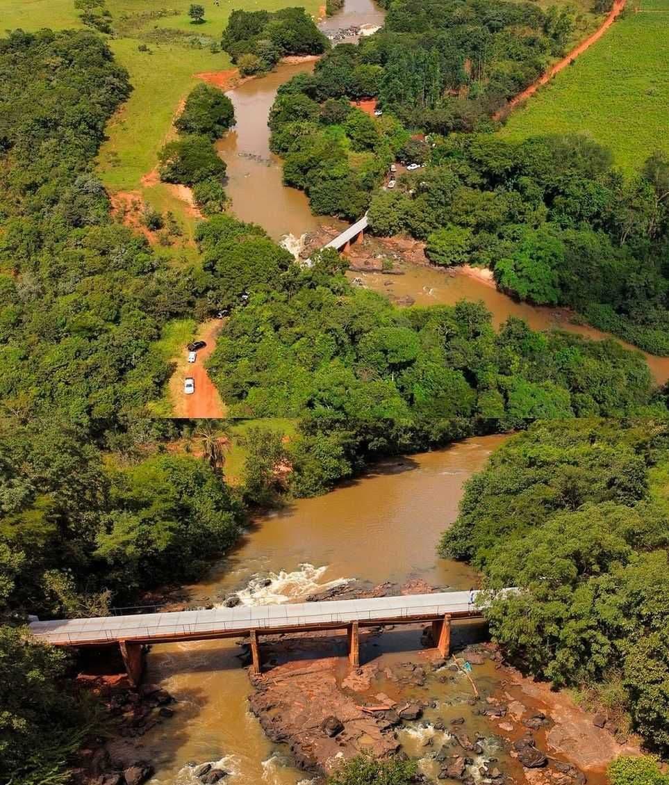 No Dia do Trabalhador, Prefeitura do Prata entrega nova Ponte do Cachoeirão Edésio da Brahma