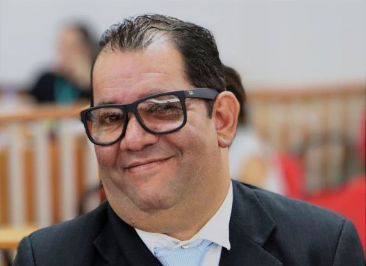Simbio Ricardo propõe criação do Programa Meia Consulta para ampliar acesso à saúde