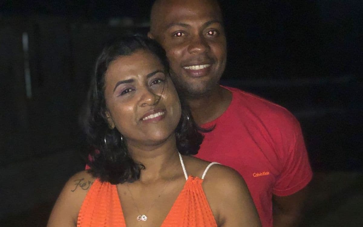 Contadora é morta a marretadas pelo companheiro em Lauro de Freitas; filhas presenciam o crime