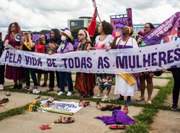 Minas Gerais registra feminicídio a cada três dias no primeiro semestre de 2025