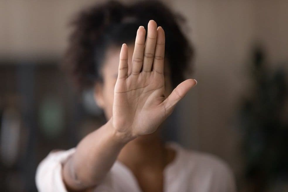Mulher é vítima de violência doméstica em Fronteira