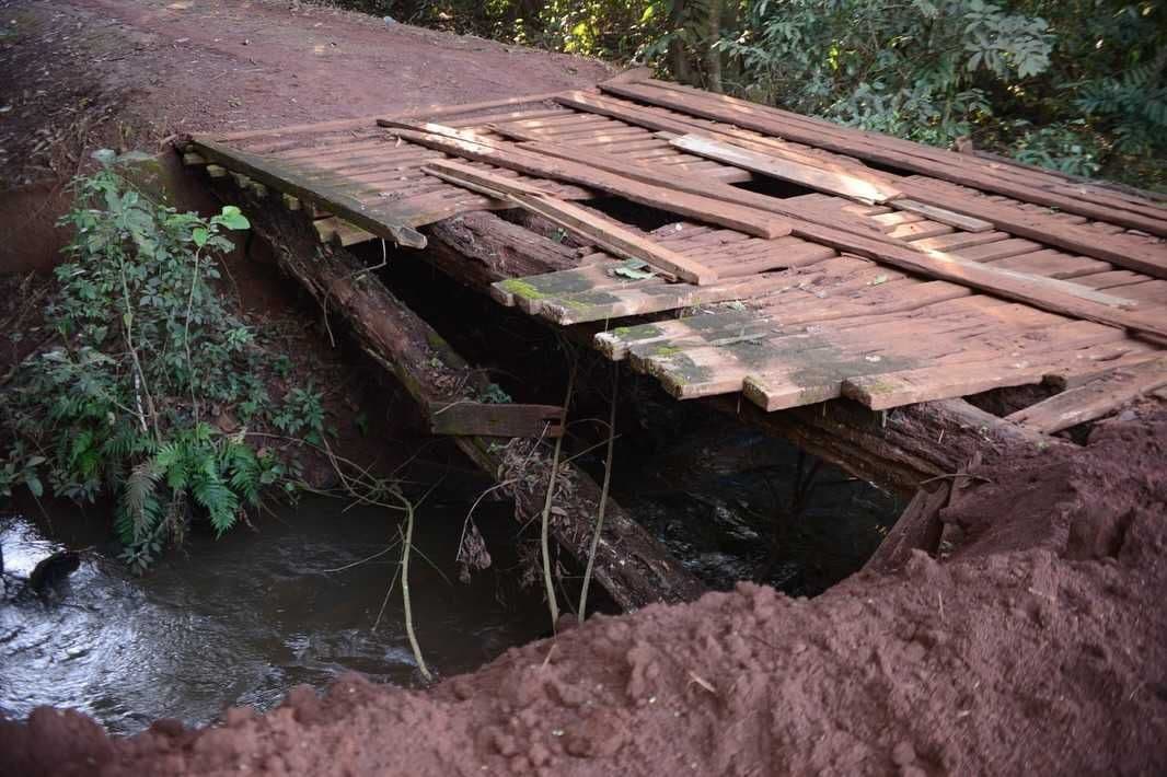 Prefeitura de Frutal substitui ponte por aterro na região do Douradinho para melhorar escoamento agrícola