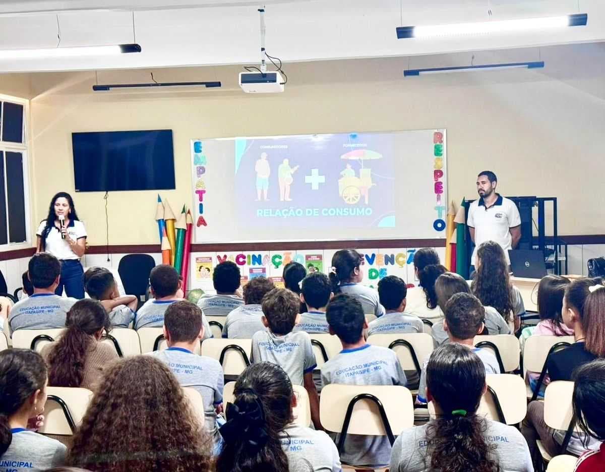 Alunos da Escola Gil Brasileiro da Silva participam de atividades do PROCON Mirim