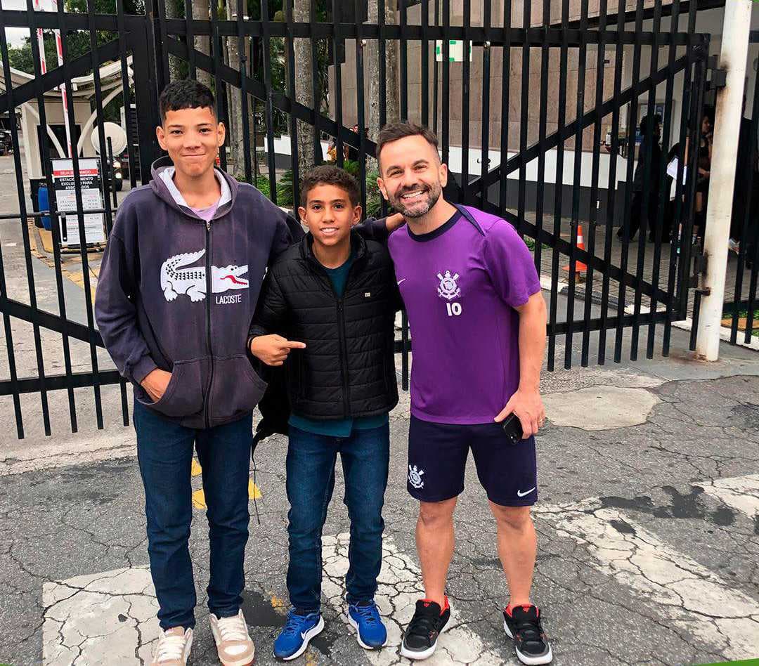 📢 Atletas de Pirajuba participam de testes no Corinthians