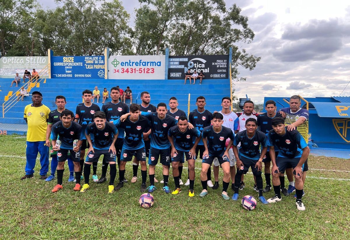 Santa Beatriz e Atlético MG farão a grande final do Campeonato Amador de Futebol de Campo em Prata