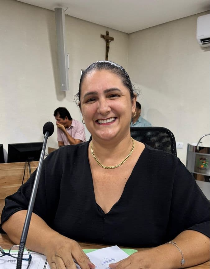 Vereadora Valquíria solicita o rateio do Fundeb com servidores da Educação