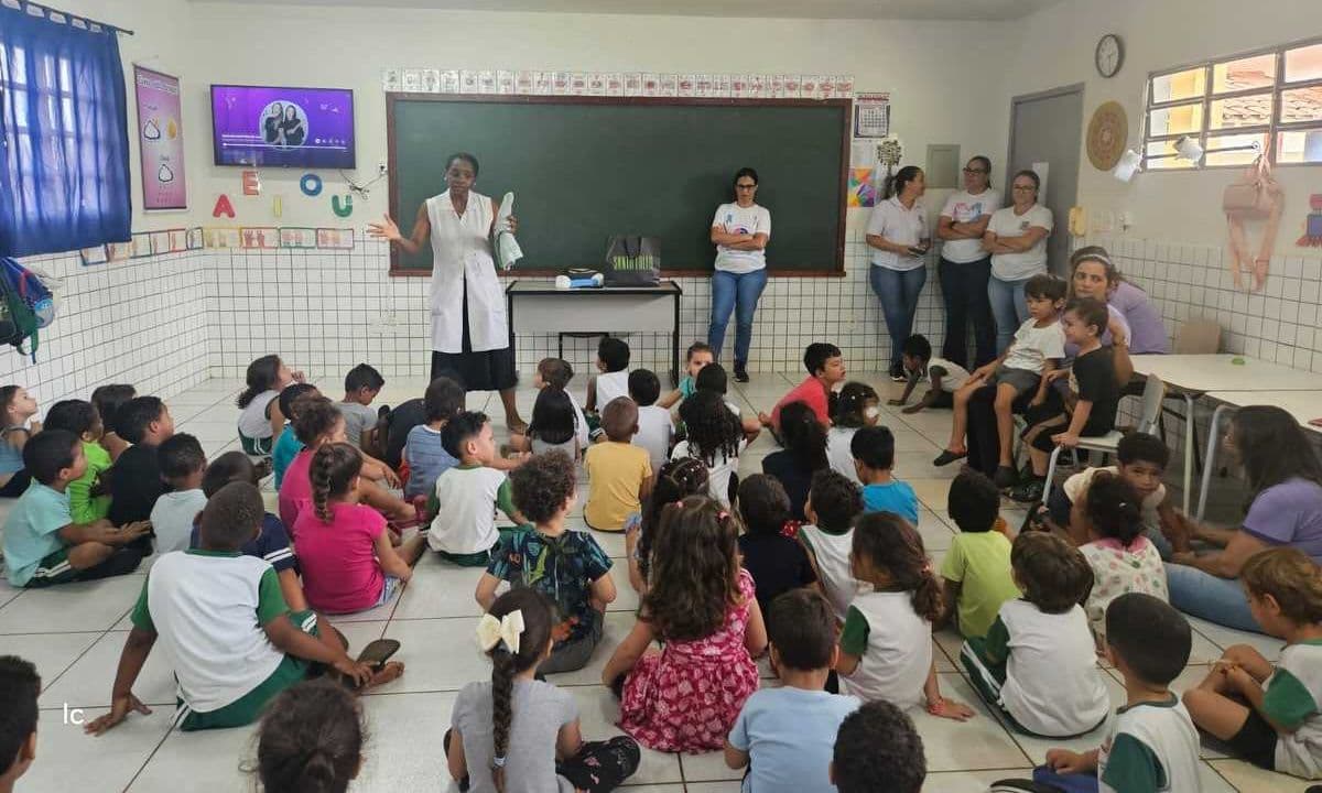 Ações educativas reforçam a importância da saúde auditiva nas escolas de Frutal
