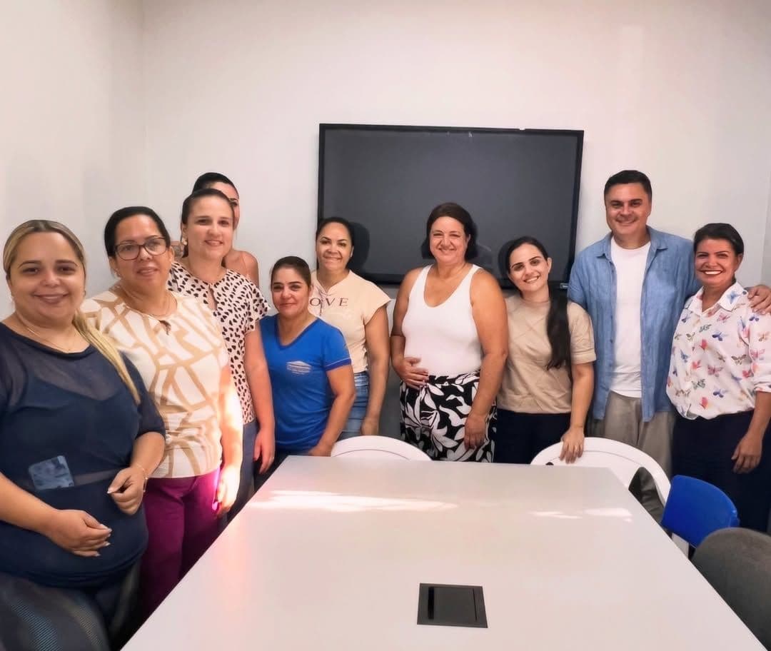 Secretaria de Saúde de Fronteira realiza reunião de alinhamento com equipe de enfermagem