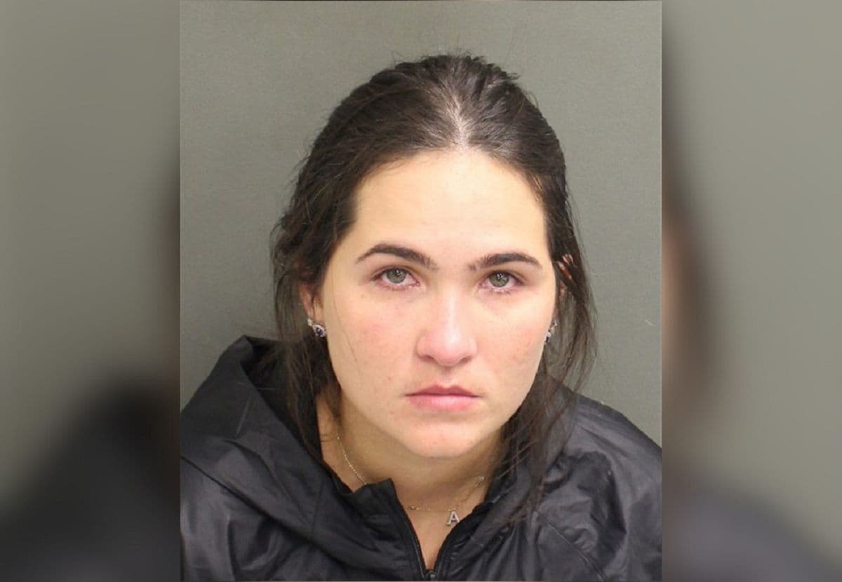 Esposa do cantor Henrique é detida nos EUA após fuga de abordagem policial
