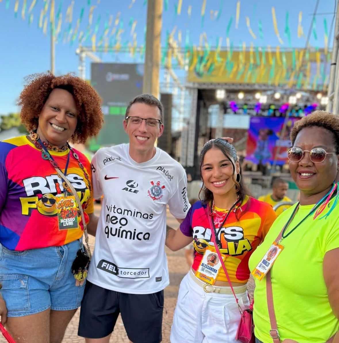 MATINÊS DO CARNAPRATA 2026 ENCANTAM CRIANÇAS E ADOLESCENTES