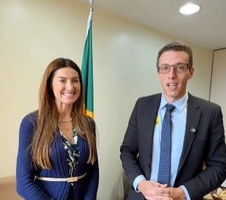 Prata garante R$ 500 mil em recursos federais para saúde e projetos sociais